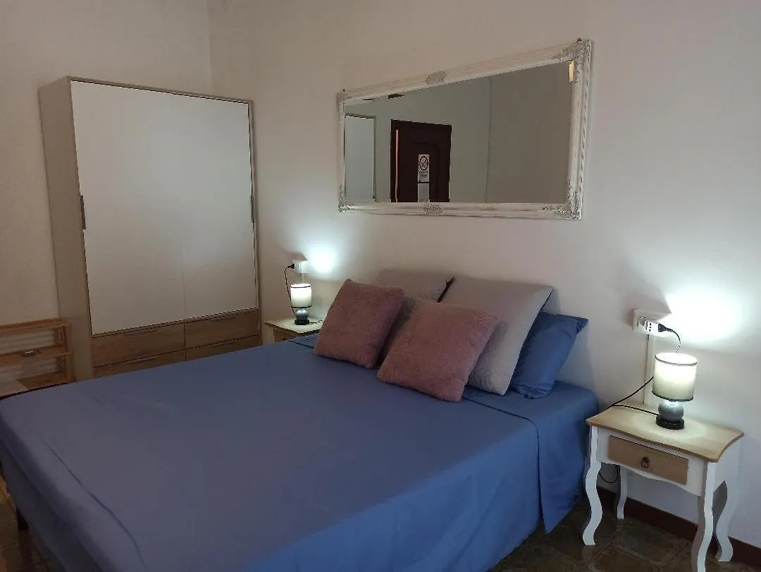 La Pavoncella Blu Bed and Breakfast Alghero 0*,  Italië